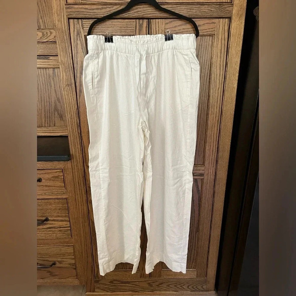 NWT Lane Bryant | Soft Linen Blend Wide Leg‎ Pant in White Cream Flowy Beachy 14 - Picture 3 of 12